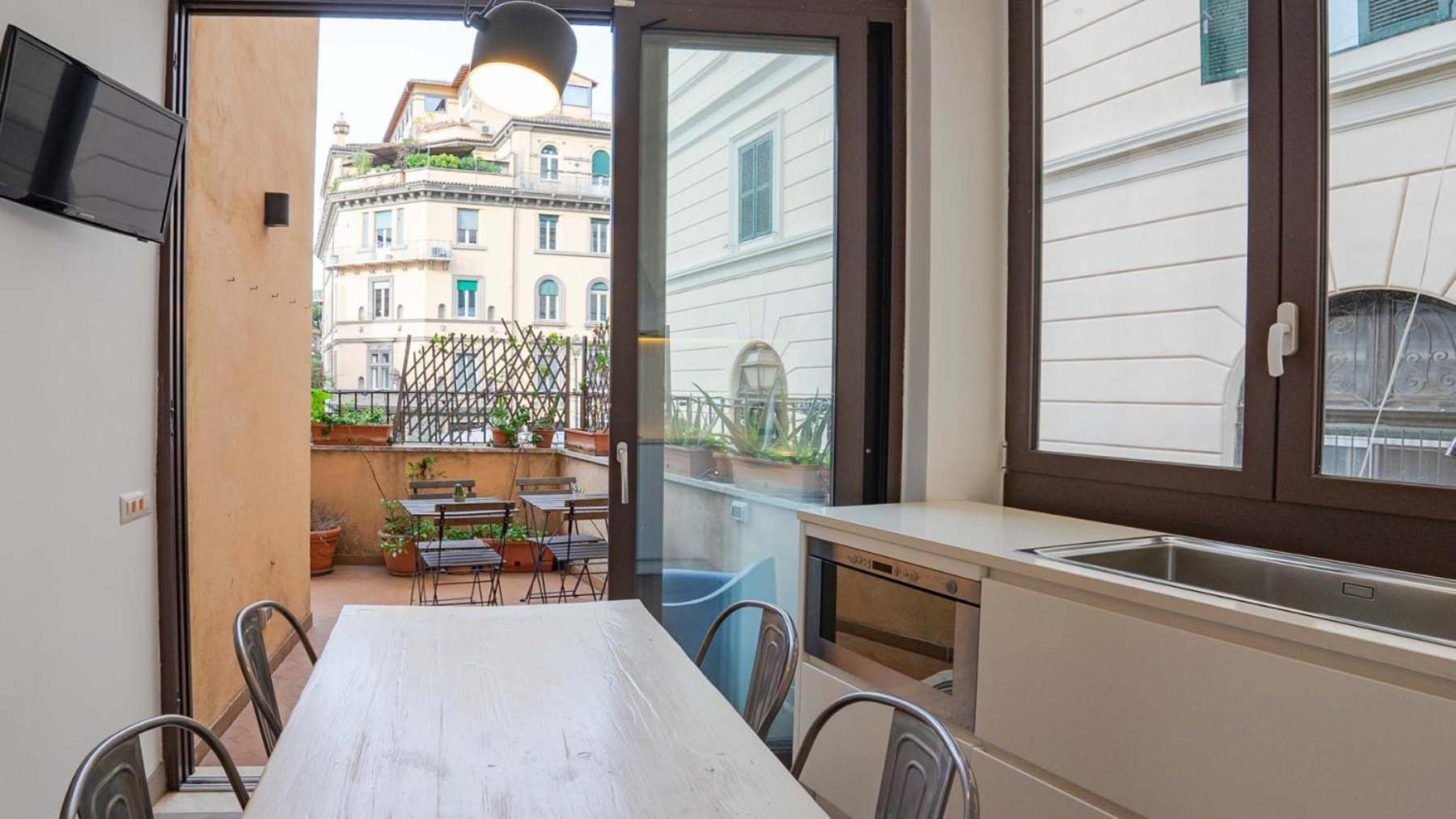 Cozy Nest With Terrace In Trastevere Rome Extérieur photo